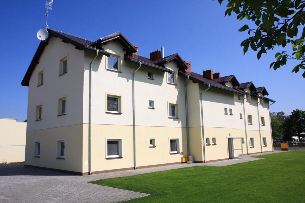Leo Hostel Poznan Exterior foto